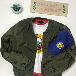 Bomber jacket
